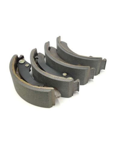 Zestaw Szczęk Hamulcowych Lancer Boss 8904998